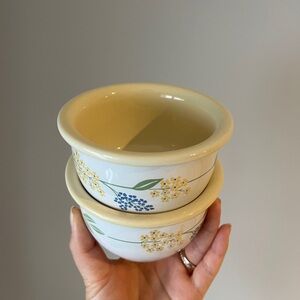 Corelle Coordinates Stoneware Floral Bowls Set of 2 Floral Bowls Butter Yellow